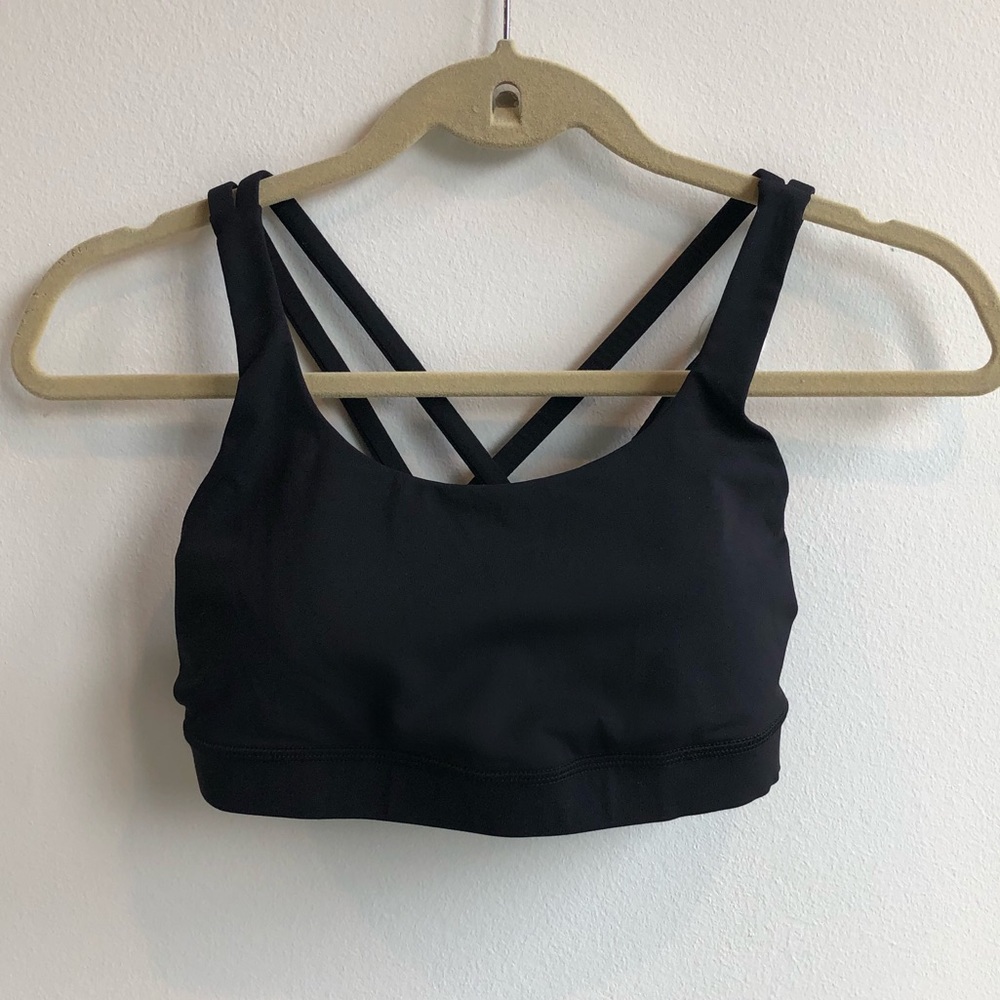 Lululemon black sports bra